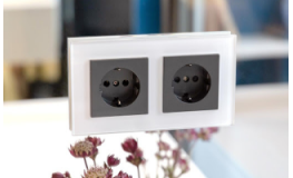 Електропристрої для прихованого монтажу, LED-освітлення та накладні розетки - ідеальні рішення для вашого інтер'єру